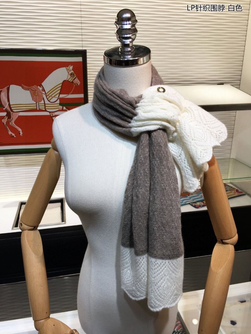 Loro Piana Scarf